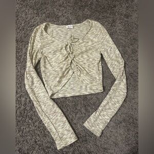 Le Lis Cream and Tan Crop Top